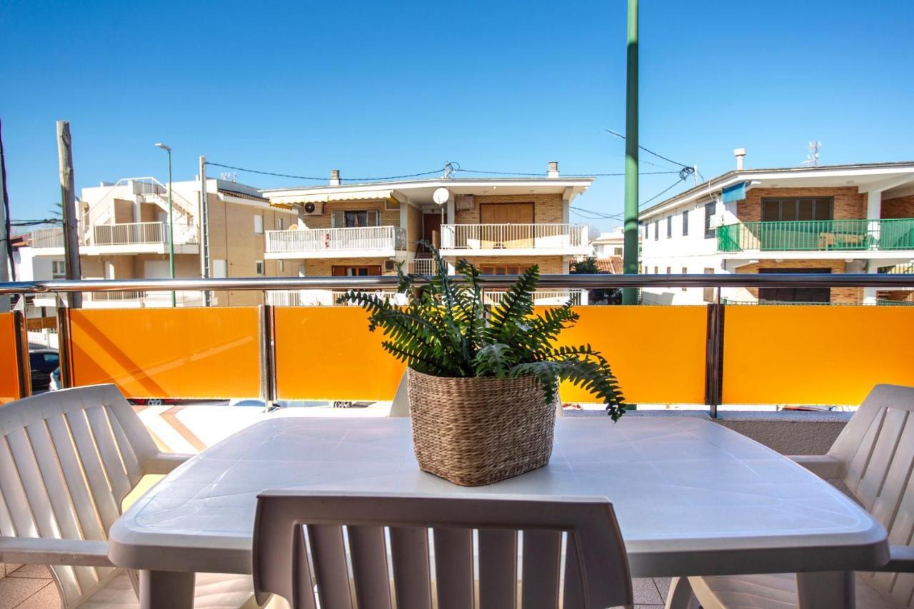 Apartamento A 50 Metros De La Playa, Luminoso Y Acogedor Олива Экстерьер фото